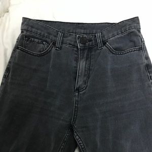 Urban Outfitters Mom Jeans